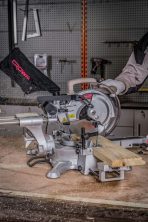 Пила торцовочная CROWN CT15233P — изображение 2