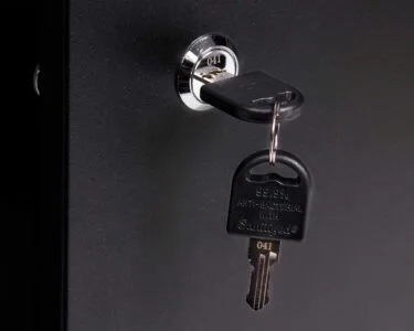 Стол-верстак для мастерской BAUMEISTER BTC-004 — изображение 4